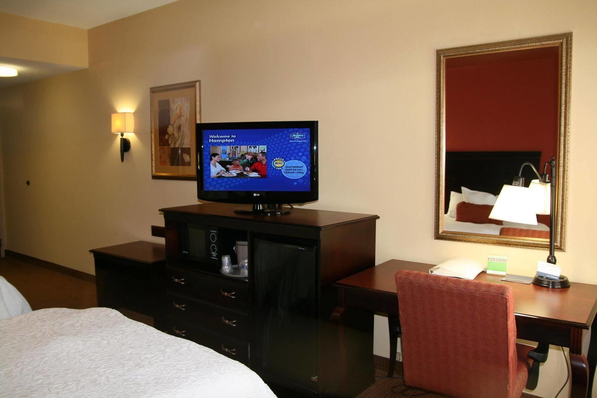 Hampton Inn Olive Branch Εξωτερικό φωτογραφία